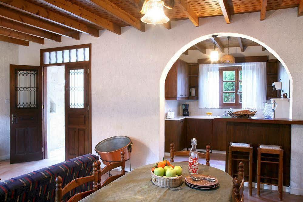Anna Maria Villa Міліу Екстер'єр фото